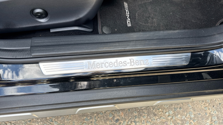 Mercedes-Benz GLA 220d 4Matic AMG Line 5dr Auto [Prem Plus] Diesel Hatchback